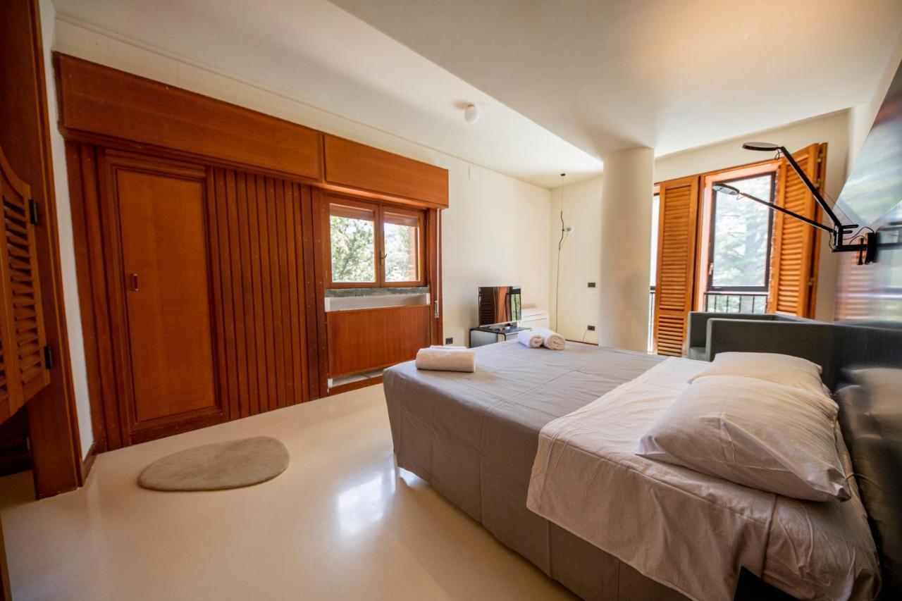 Casa Mitra Villa เชฟาลู ภายนอก รูปภาพ