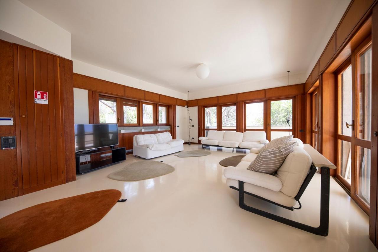 Casa Mitra Villa เชฟาลู ภายนอก รูปภาพ